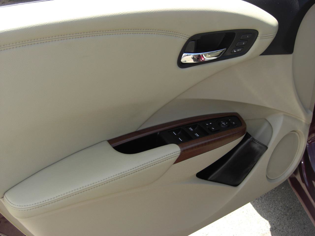 Used 2013 Acura RDX w/ Technology Package FWD image 22