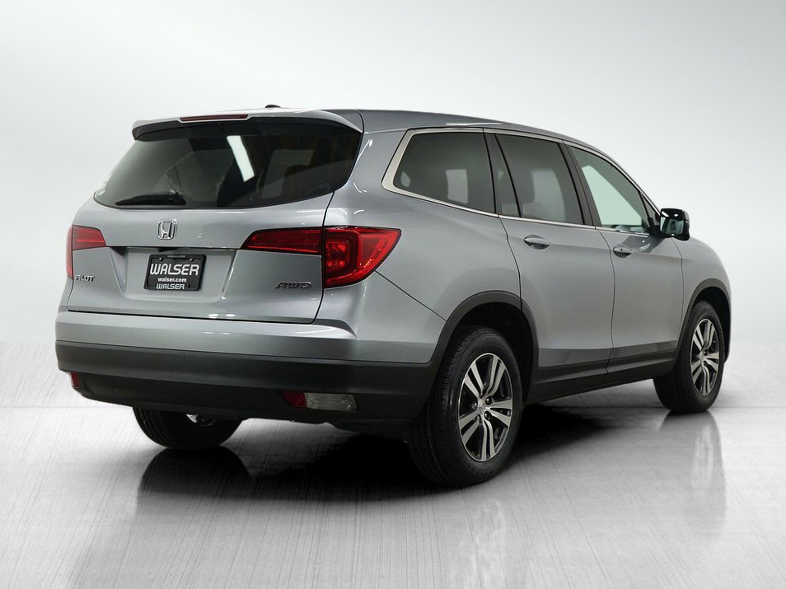 Used 2018 Honda Pilot EX-L image 5