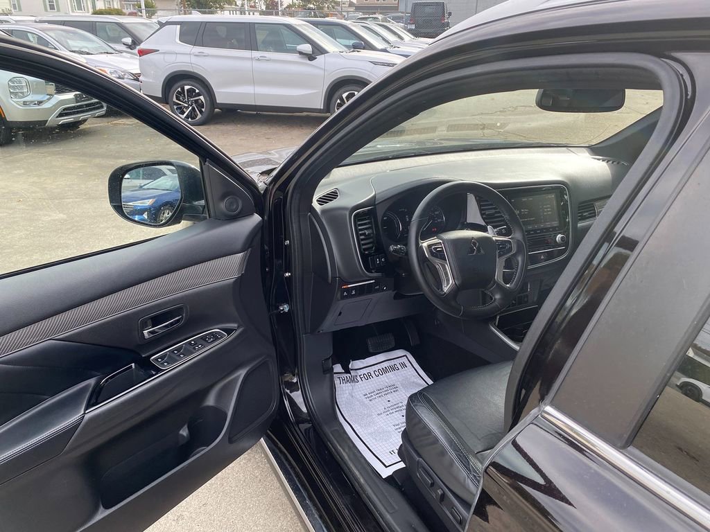 Used 2020 Mitsubishi Outlander SEL AWD/4WD image 10