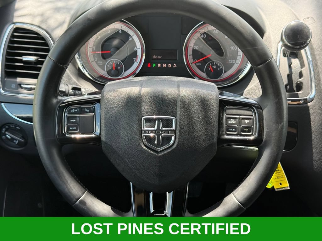 Used 2020 Dodge Grand Caravan SE FWD image 17