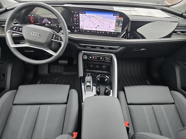 Used 2025 Audi Q5 Premium Plus w/ Premium Plus image 11