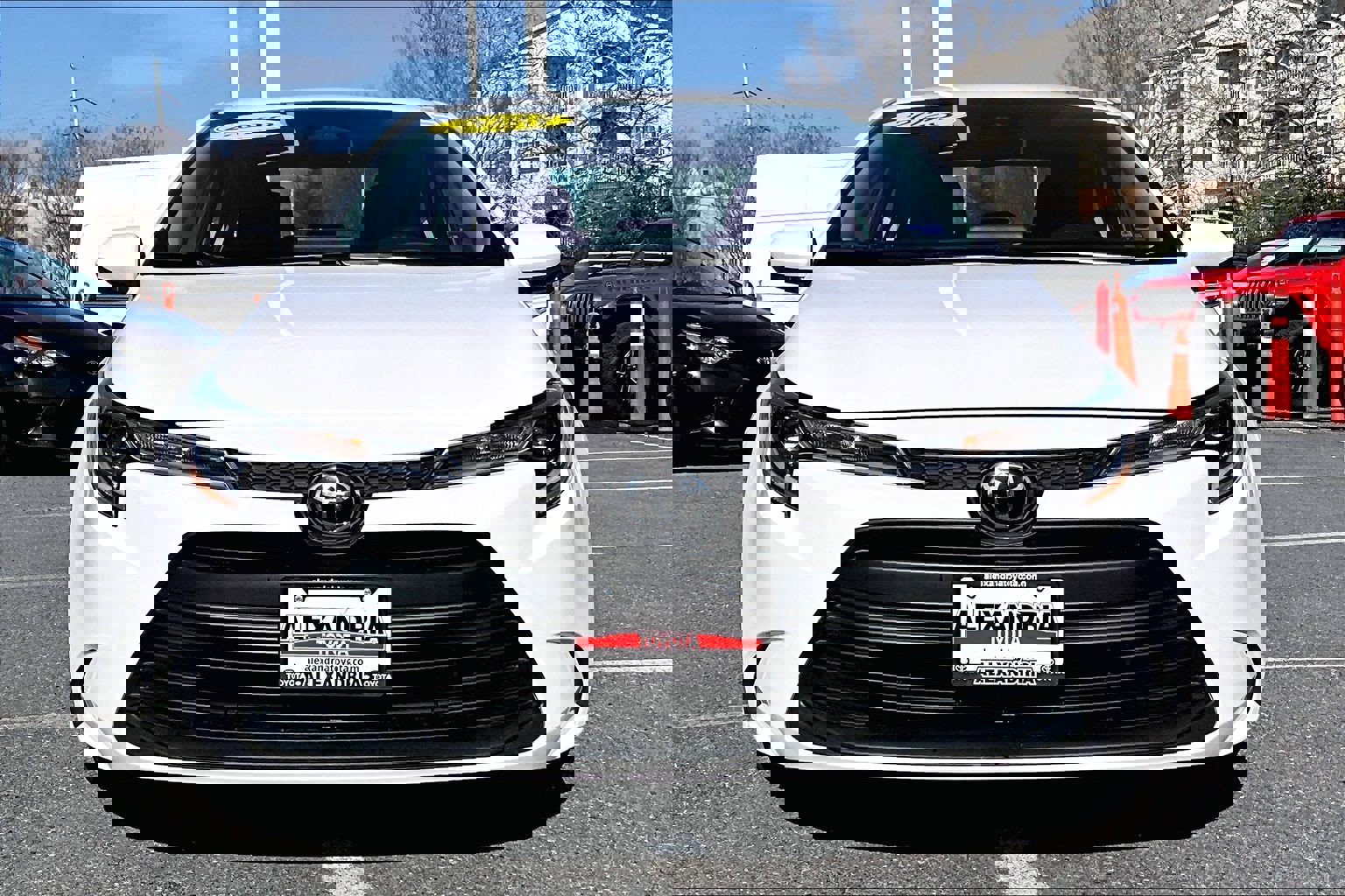 Used 2023 Toyota Corolla LE image 3