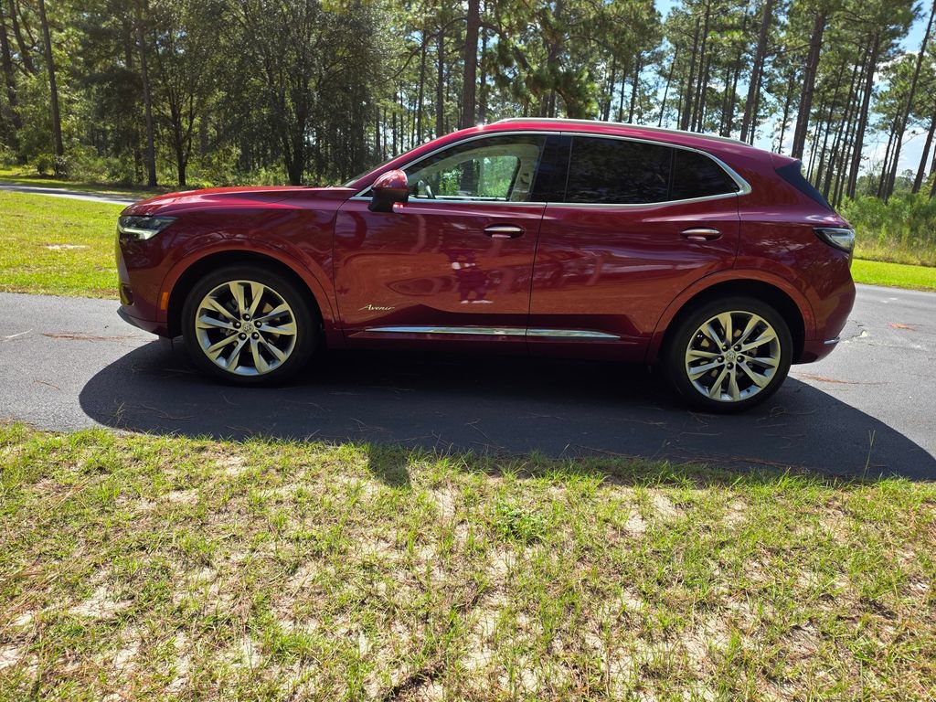 Used 2023 Buick Envision Avenir FWD image 2