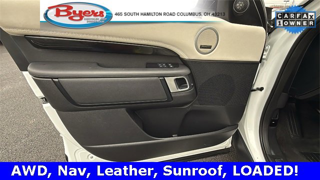 Used 2024 Land Rover Discovery S image 17