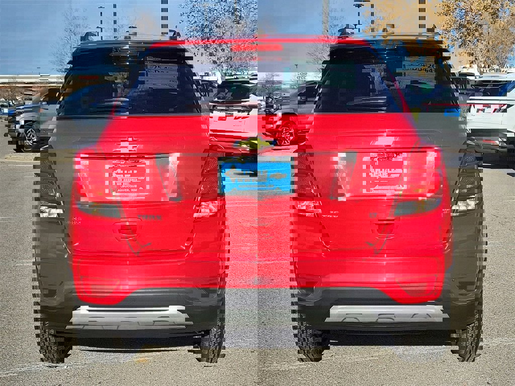 Certified 2020 Chevrolet Trax LT w/ LT Convenience Package image 10