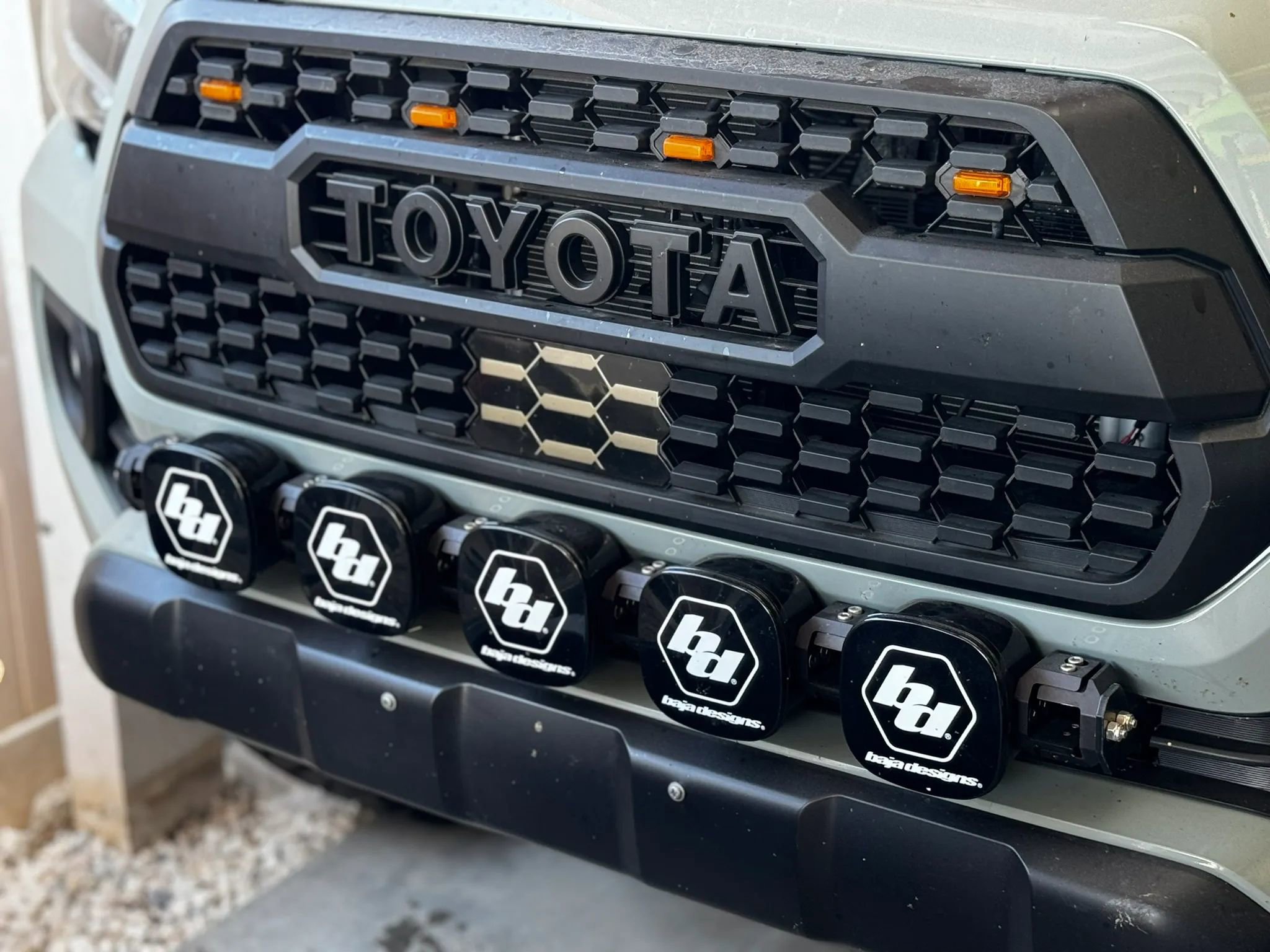 Used 2023 Toyota Tacoma TRD Off-Road AWD/4WD image 27