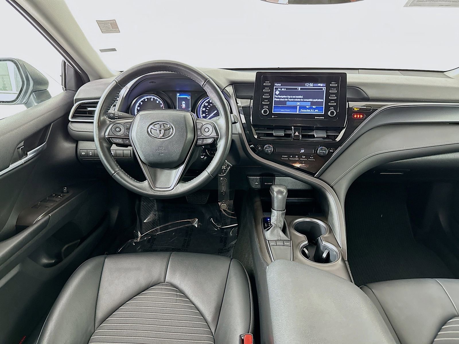 Used 2023 Toyota Camry SE image 22