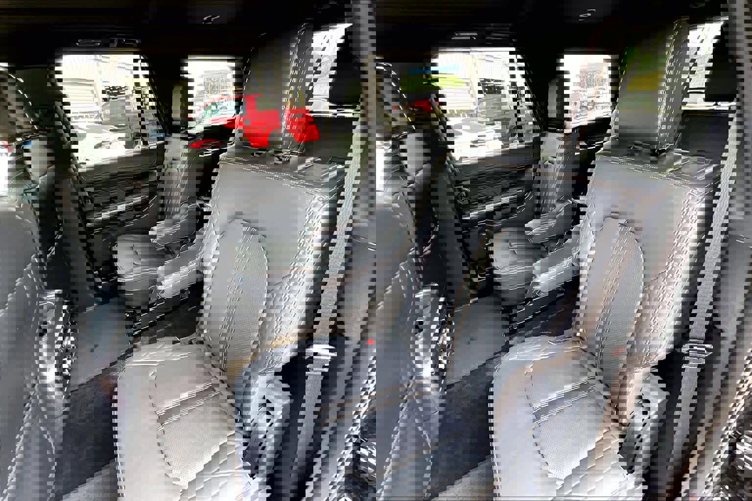 Used 2023 Ford Expedition Platinum image 21