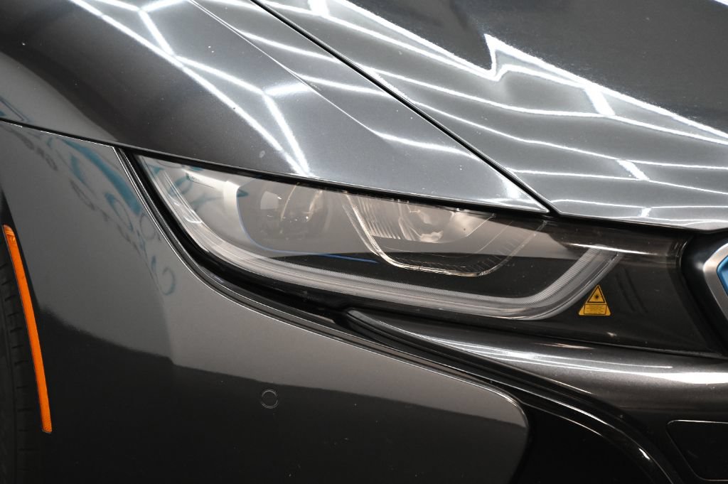 Used 2016 BMW i8 AWD/4WD image 9