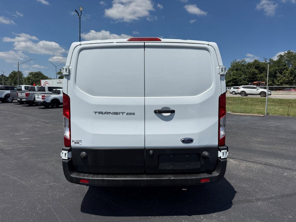 Used 2020 Ford Transit 250 Low Roof RWD image 6