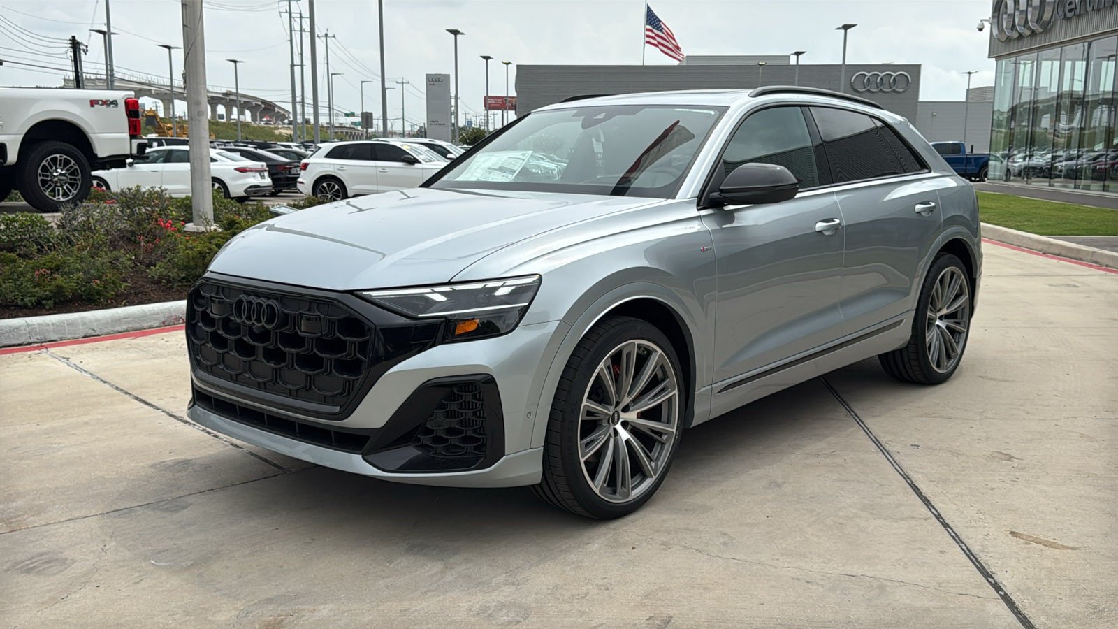 New 2026 Audi Q8 Prestige AWD/4WD image 3