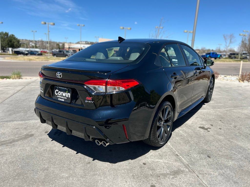 Used 2026 Toyota Corolla SE FWD image 6