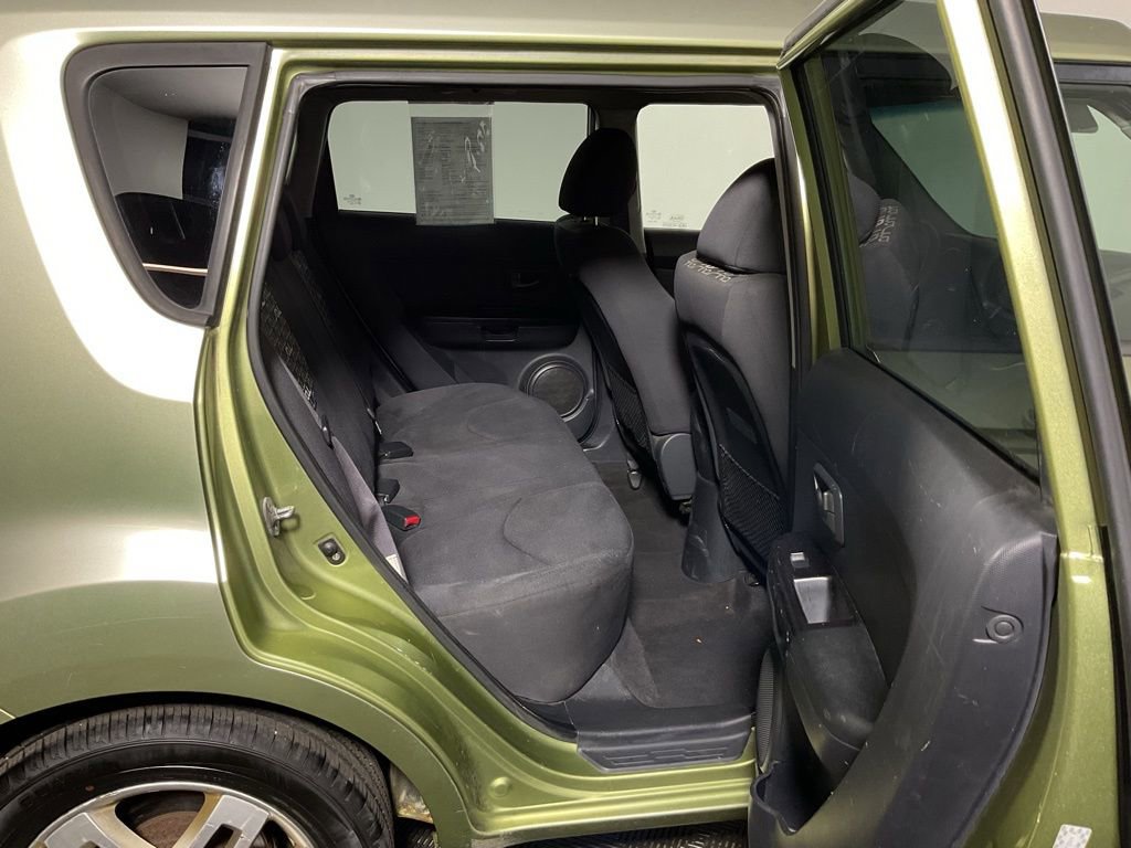 Used 2010 Kia Soul + w/ Audio Pkg image 25