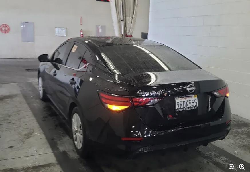 Used 2025 Nissan Sentra S FWD image 4