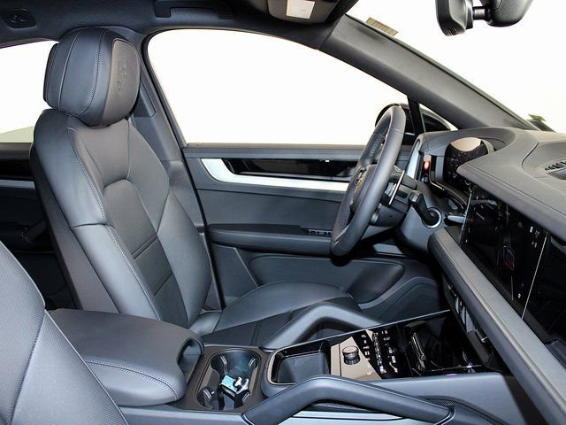 New 2026 Porsche Cayenne E-Hybrid Coupe image 28