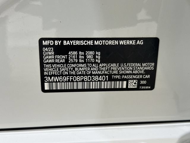 Used 2023 BMW 330i Sedan w/ Premium Package RWD image 35