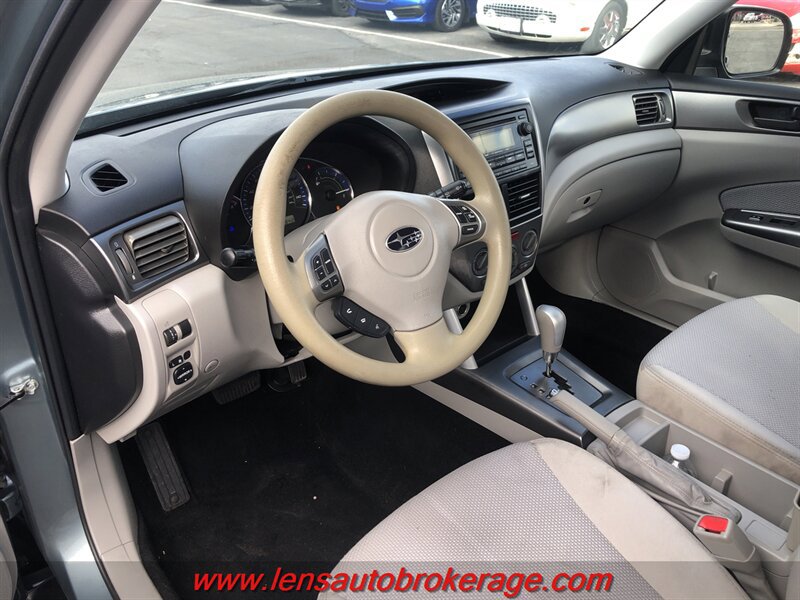 Used 2013 Subaru Forester 2.5X w/ Alloy Wheel Pkg AWD/4WD image 10
