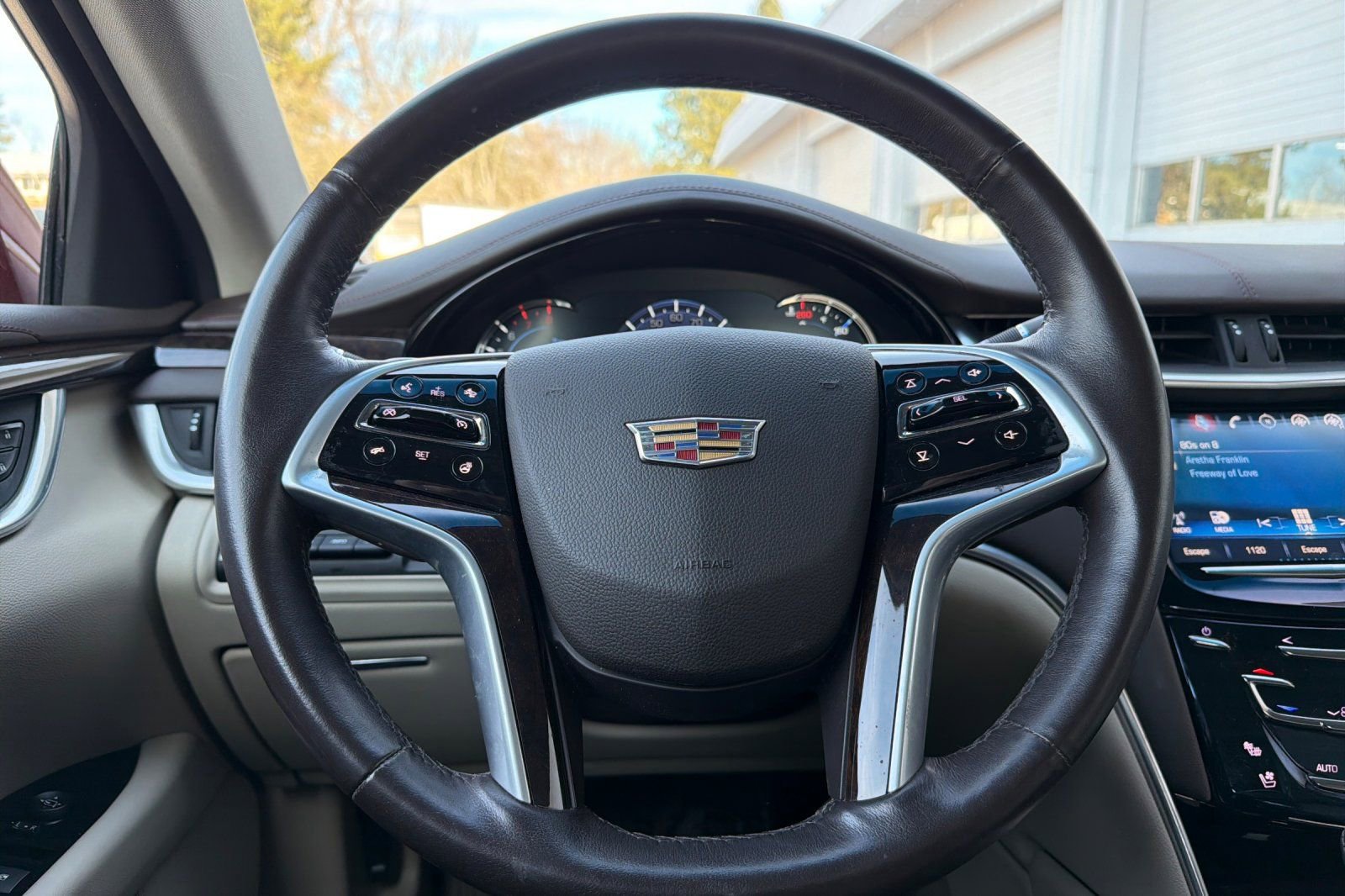 Used 2016 Cadillac XTS Premium image 23