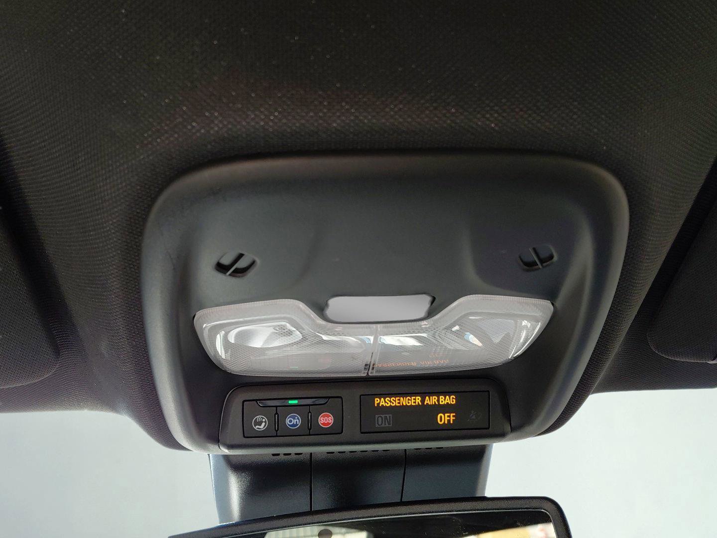 Used 2024 GMC Canyon Denali image 27