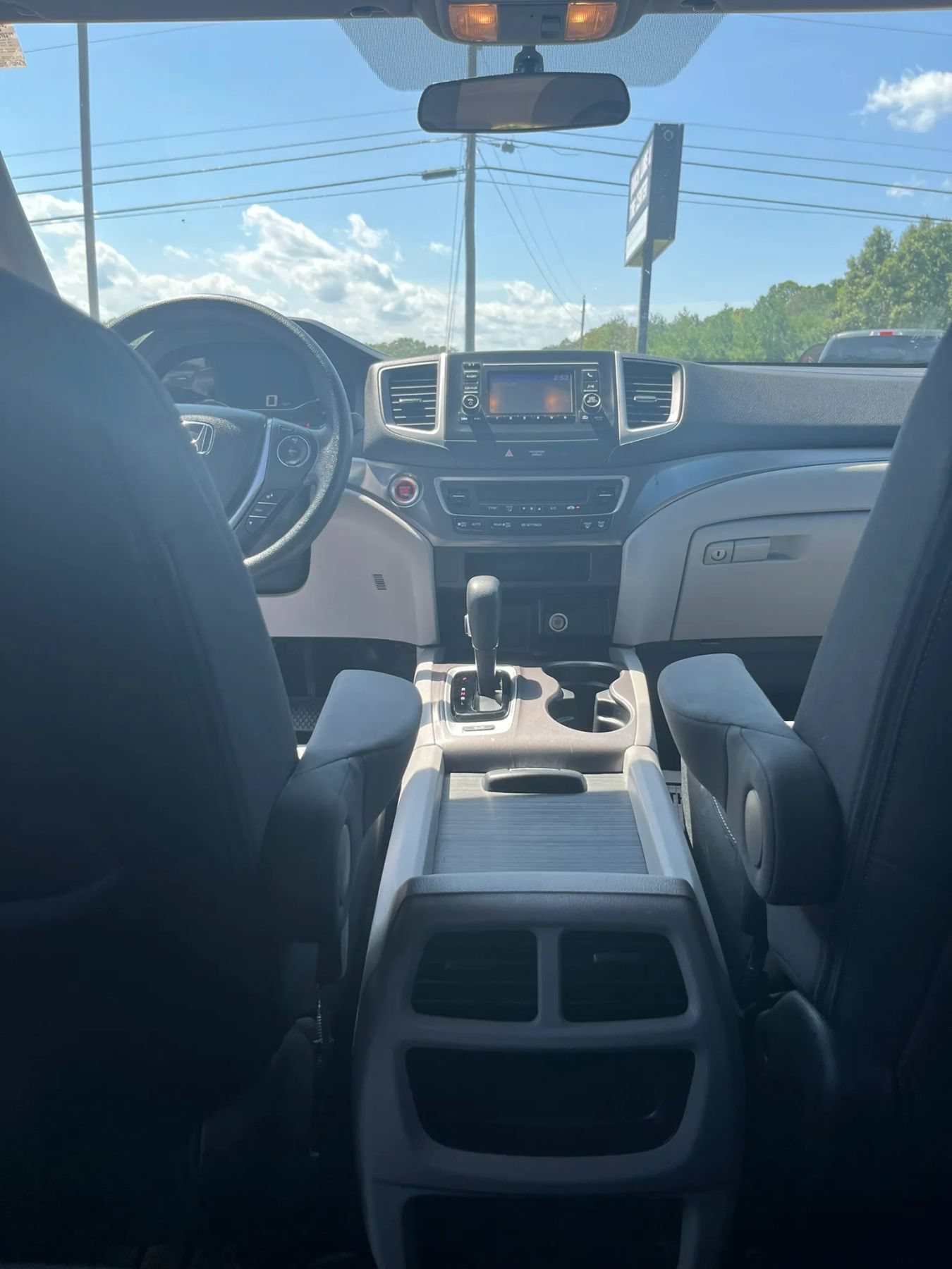 Used 2017 Honda Ridgeline RTS image 30