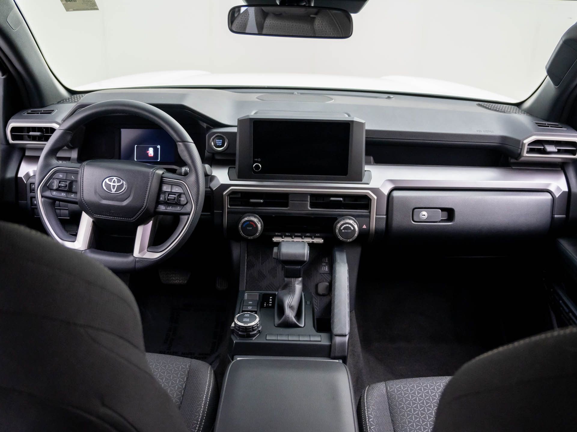 Used 2025 Toyota 4Runner SR5 image 17