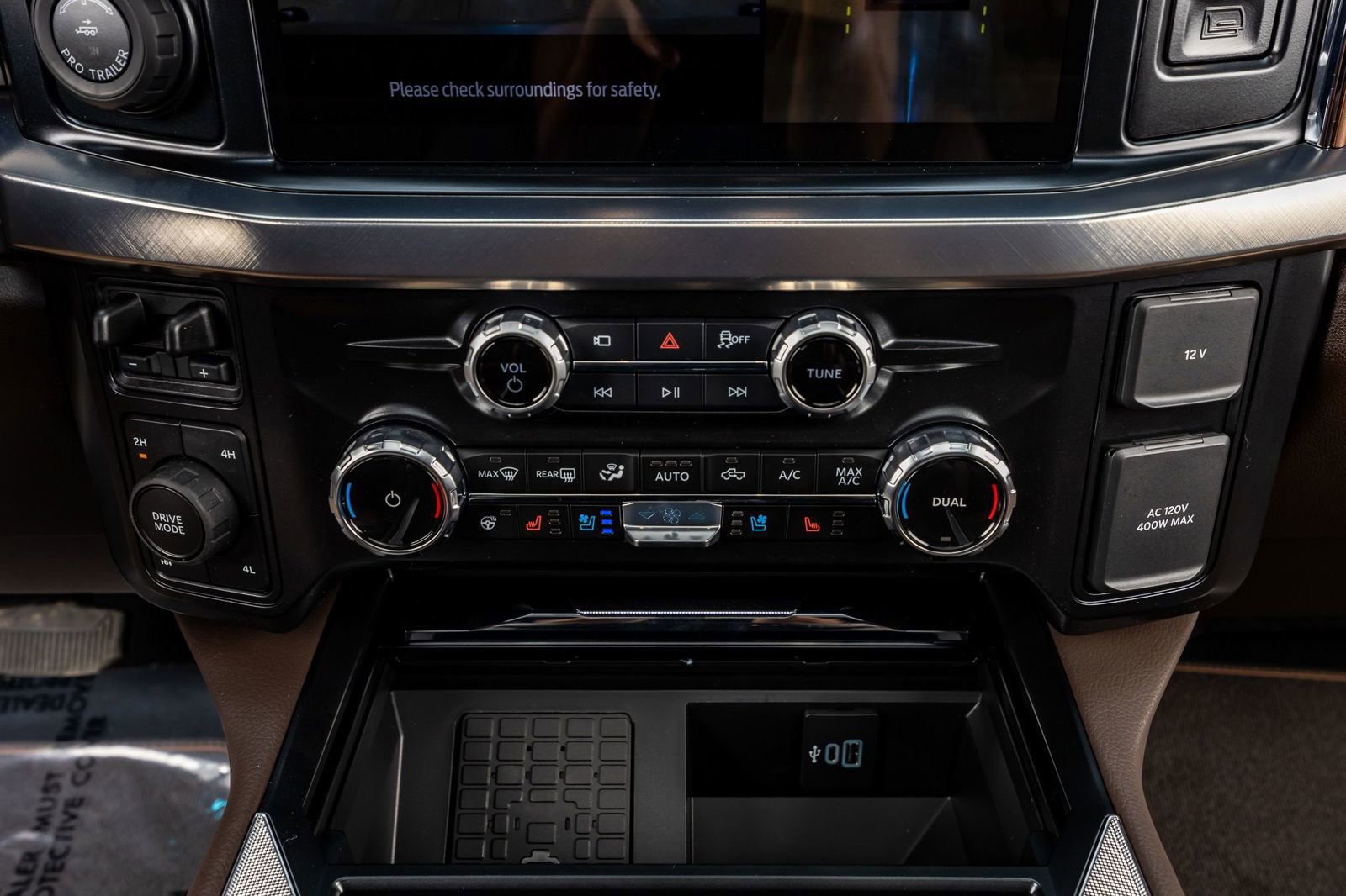 Used 2026 Ford F250 King Ranch w/ Chrome Package image 26