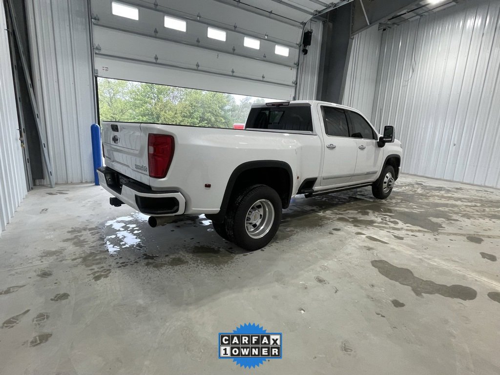 Used 2025 Chevrolet Silverado 3500 High Country w/ High Country Premium Package image 13