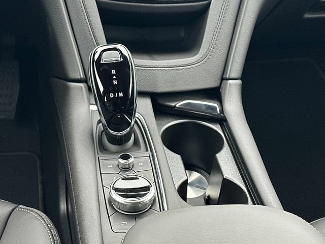 Used 2026 Cadillac XT5 Luxury image 4