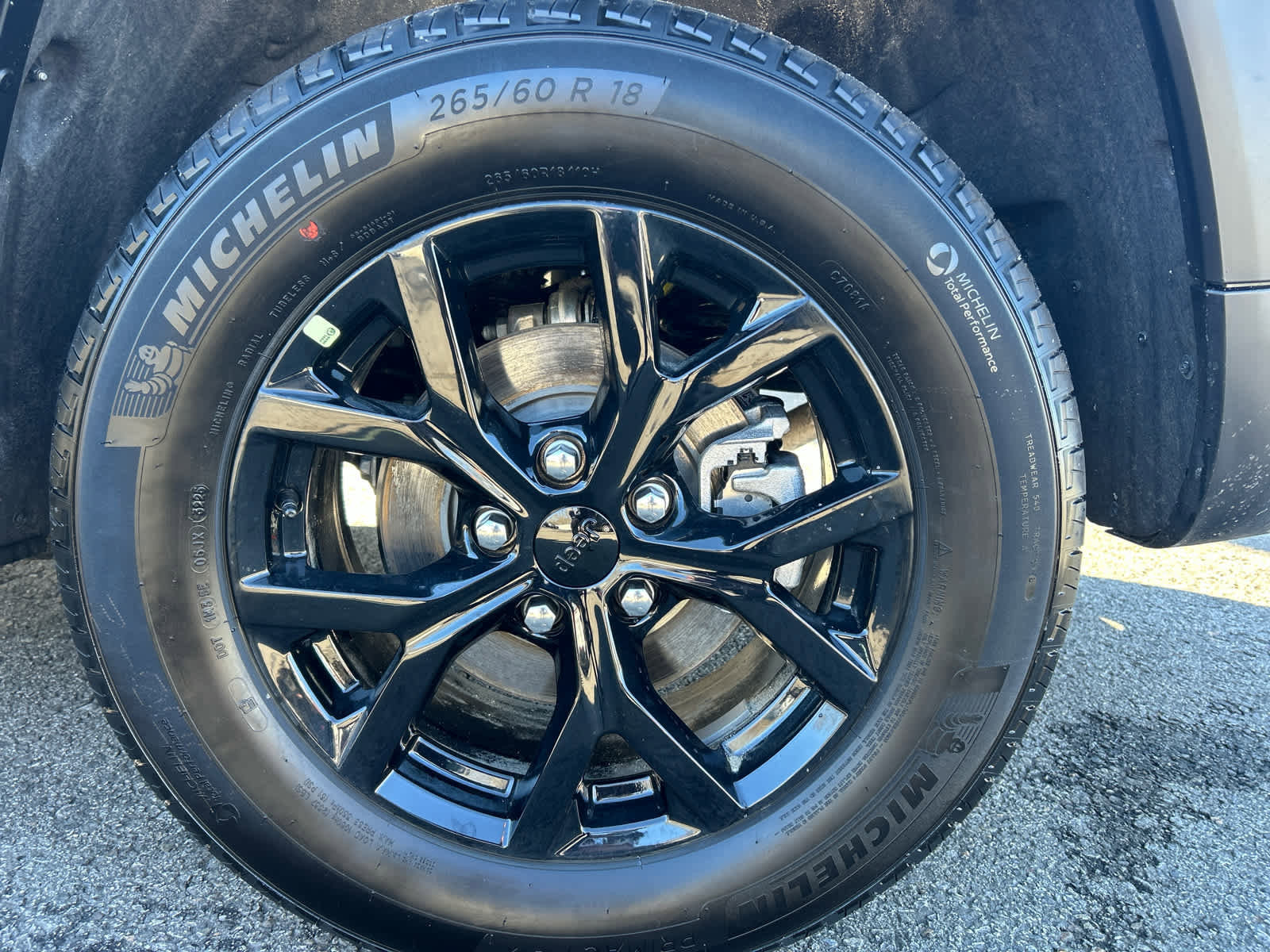 Used 2025 Jeep Grand Cherokee Altitude image 18