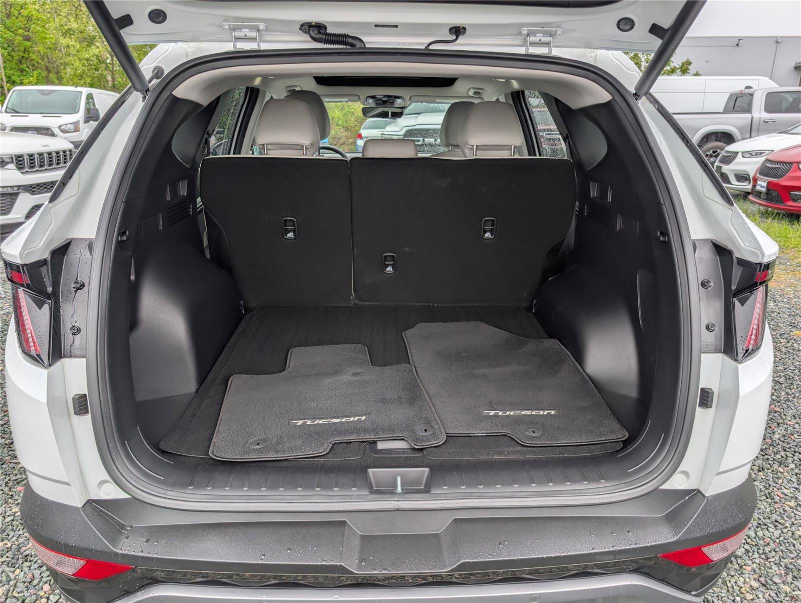 Used 2022 Hyundai Tucson Limited AWD/4WD image 11