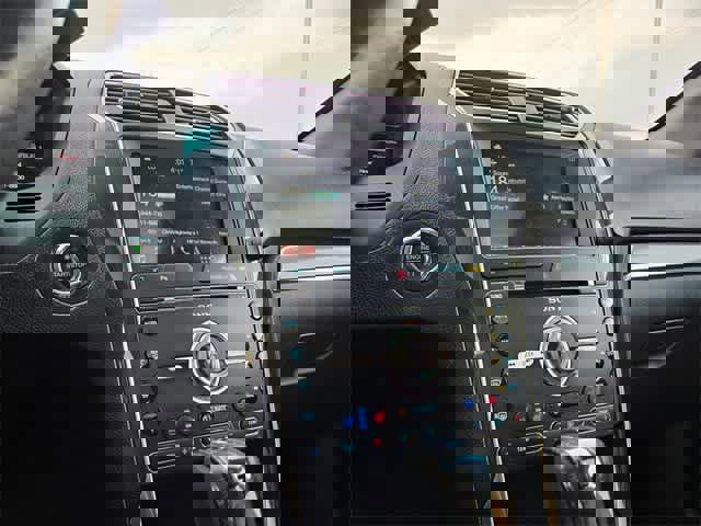 Used 2018 Ford Explorer Sport w/ Equipment Group 401A image 28