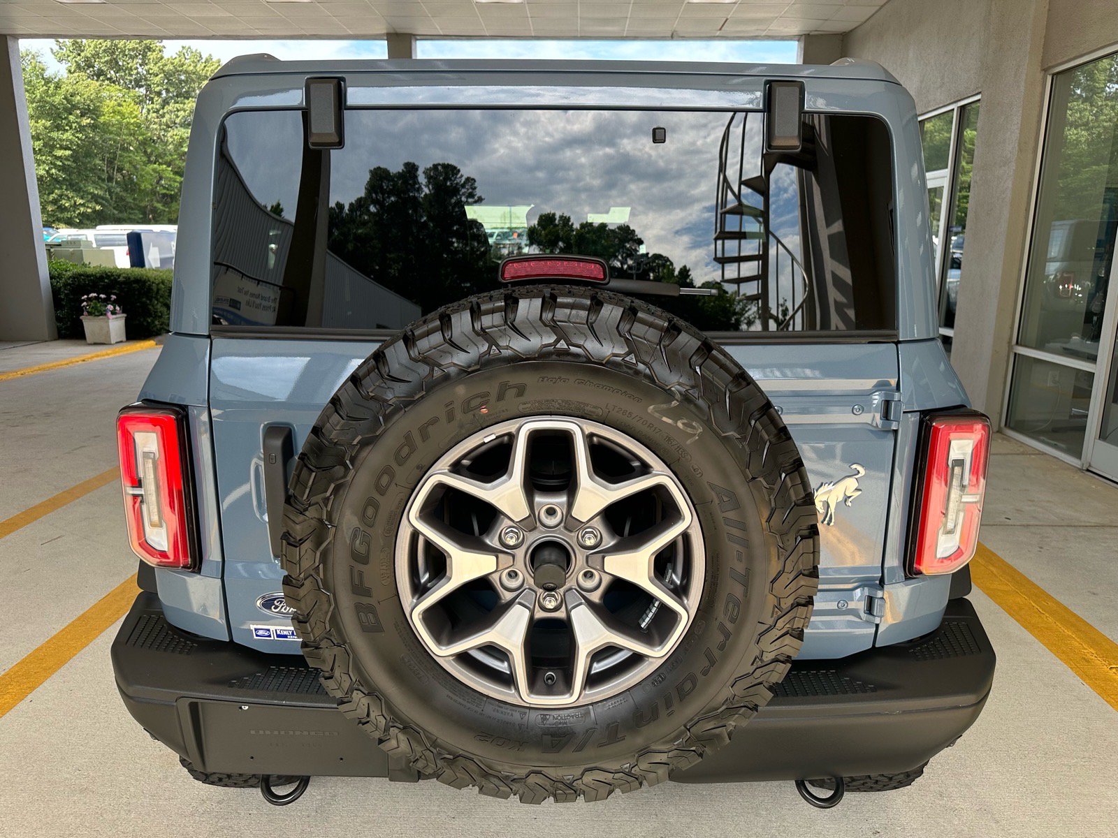 Certified 2025 Ford Bronco Badlands AWD/4WD image 11