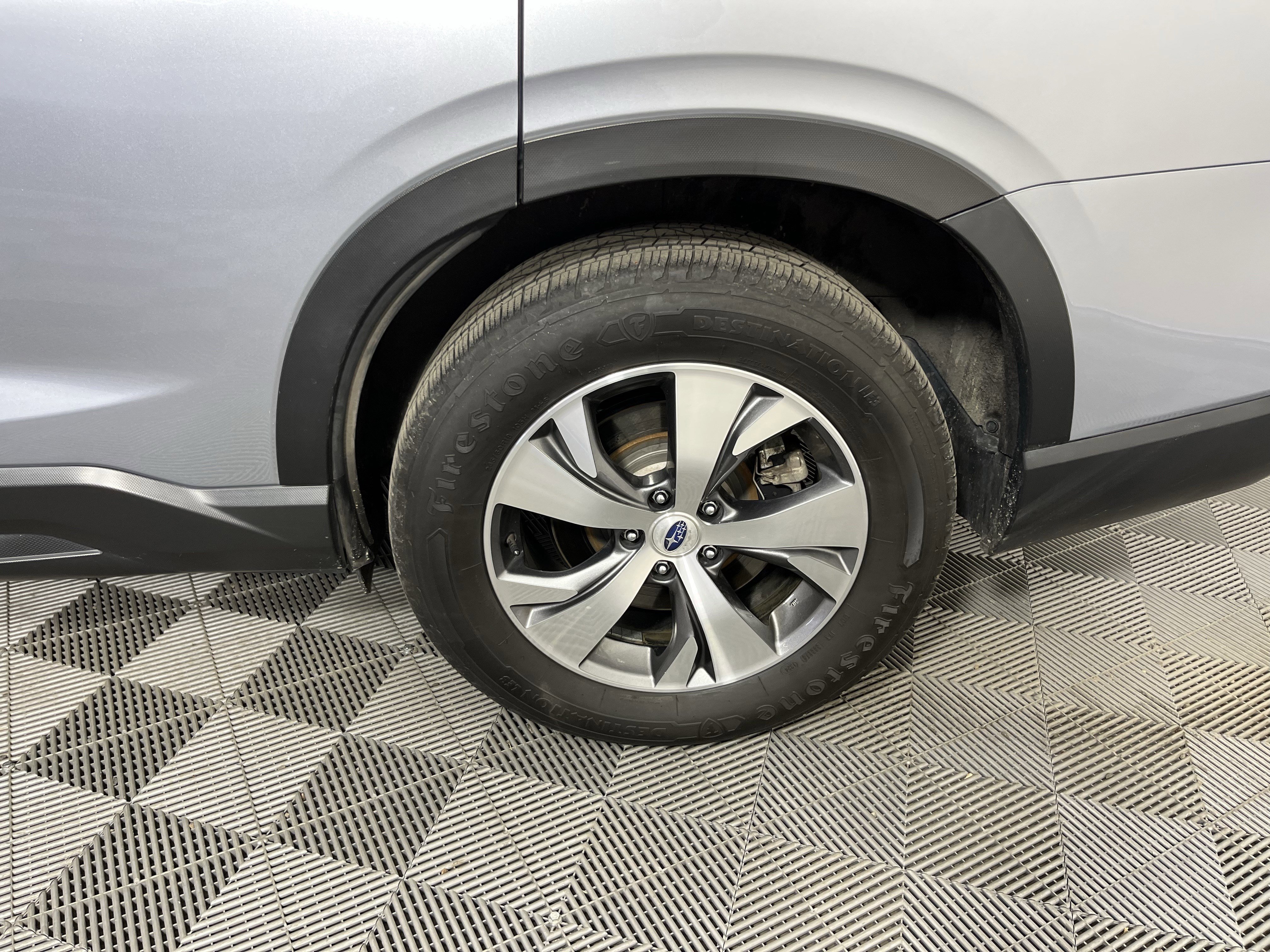 Used 2023 Subaru Ascent Premium image 20