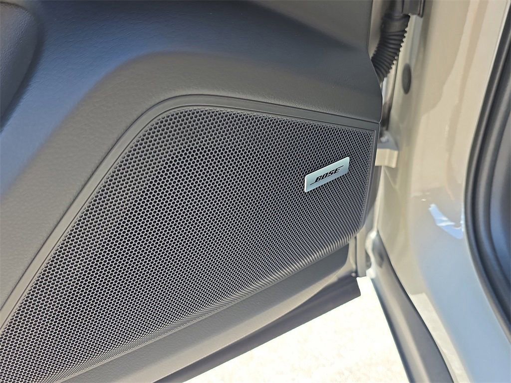 Certified 2025 Porsche Cayenne E-Hybrid image 27