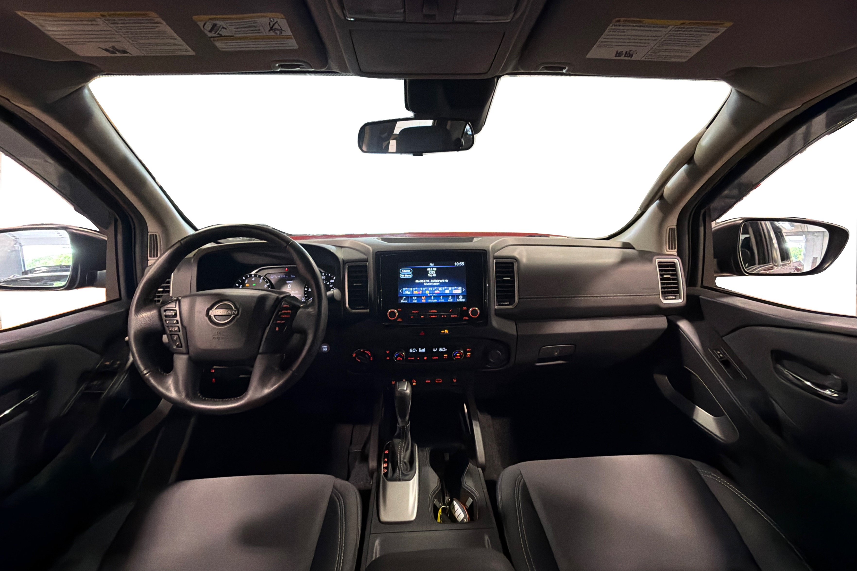 Used 2022 Nissan Frontier SV AWD/4WD image 40