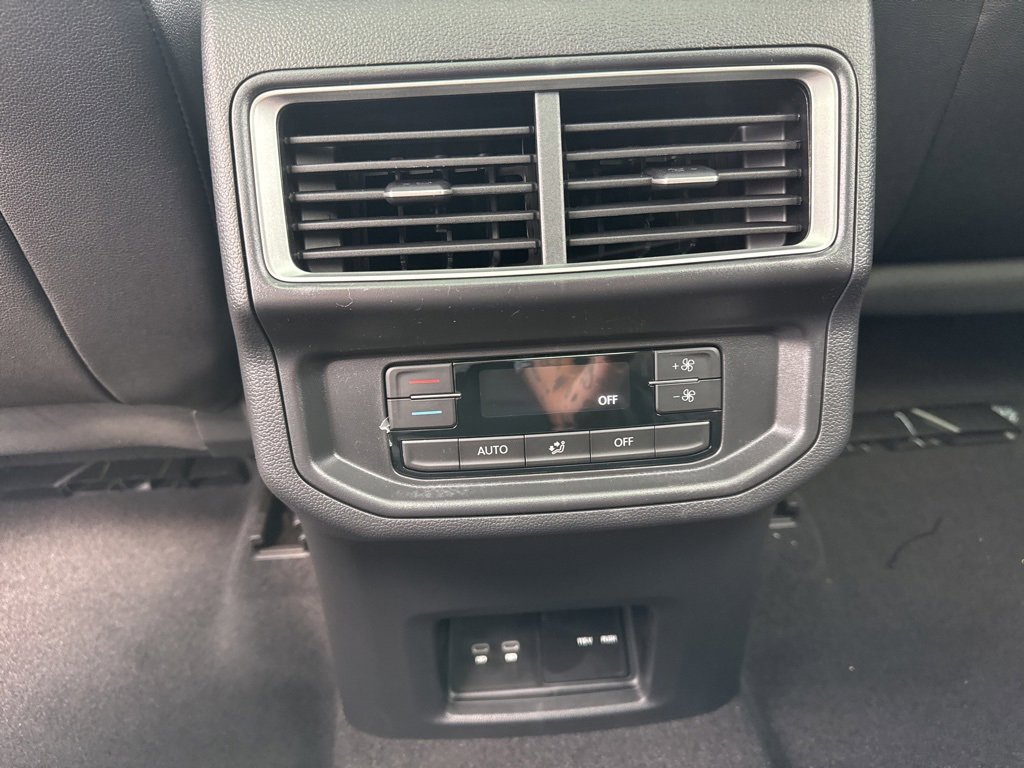 New 2026 Volkswagen Atlas SE image 26