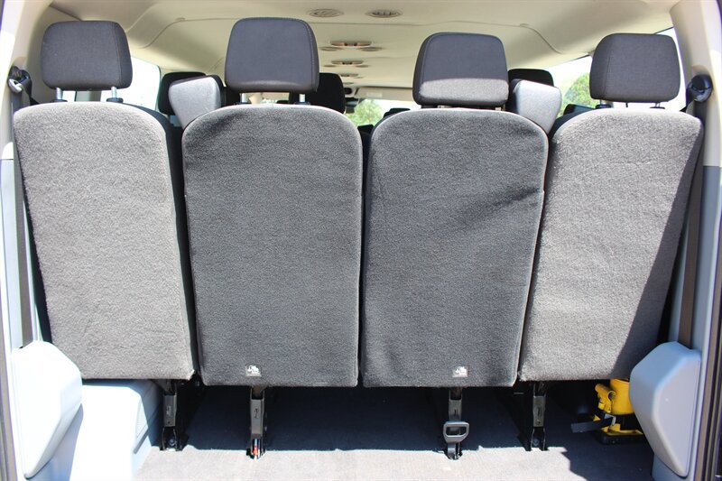 Used 2016 Ford Transit 350 XLT RWD image 9