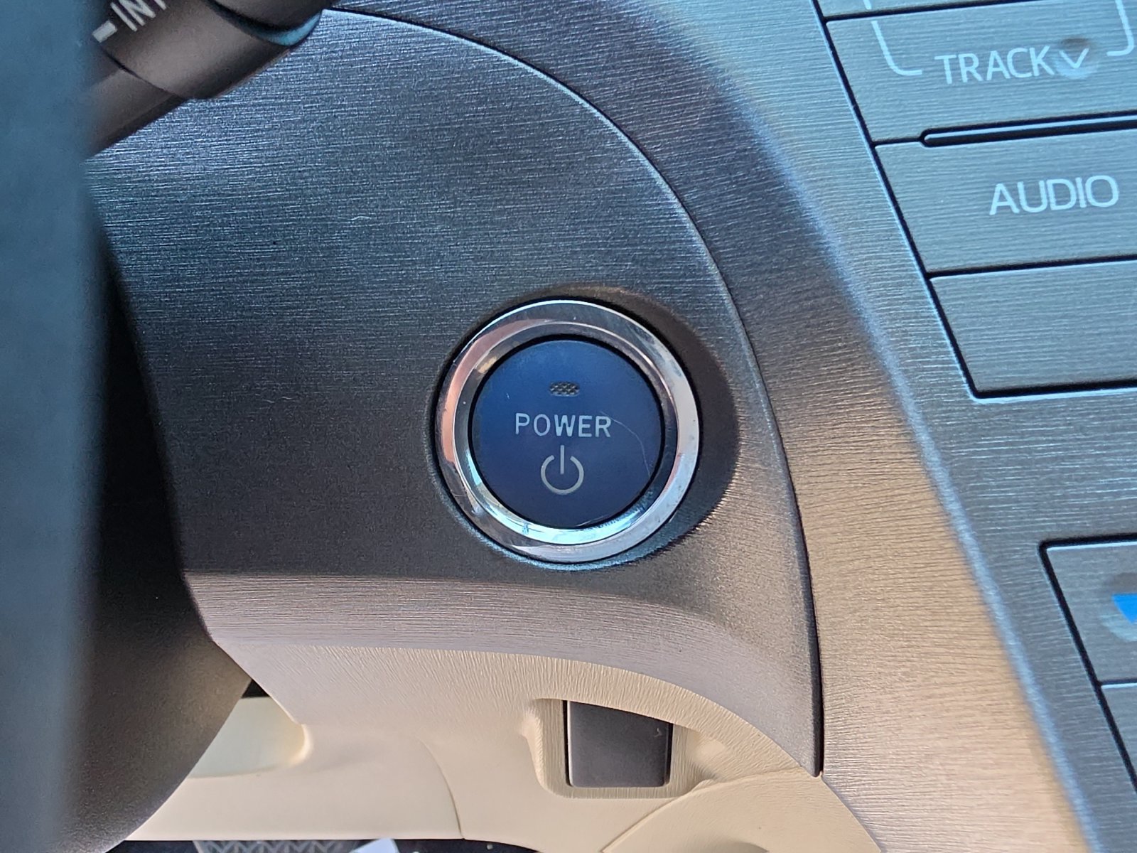 Used 2015 Toyota Prius Two FWD image 23