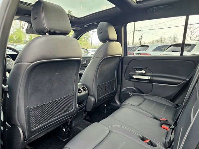 Certified 2022 Mercedes-Benz GLB 250 4MATIC image 23