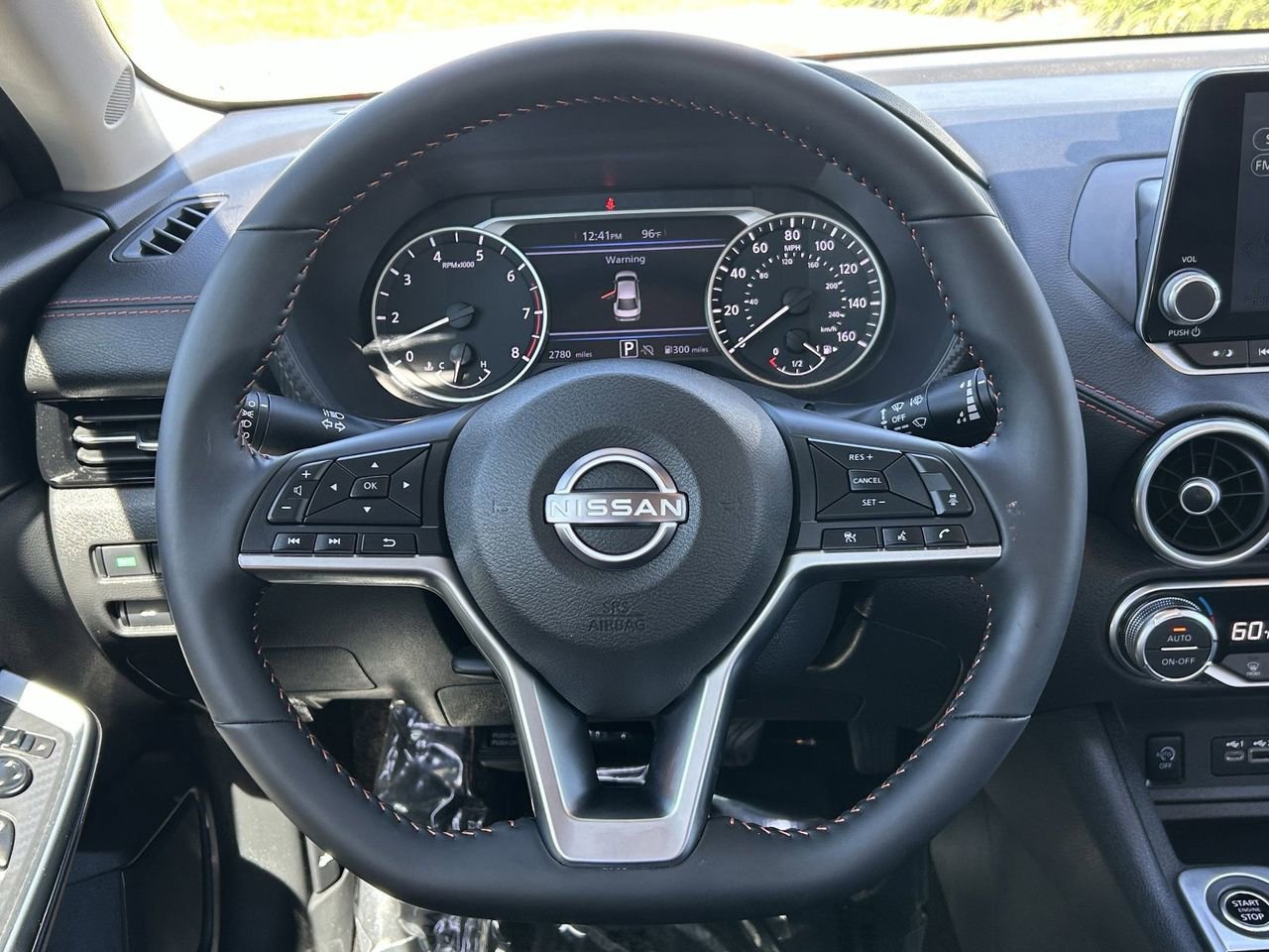 Certified 2025 Nissan Sentra SR image 24