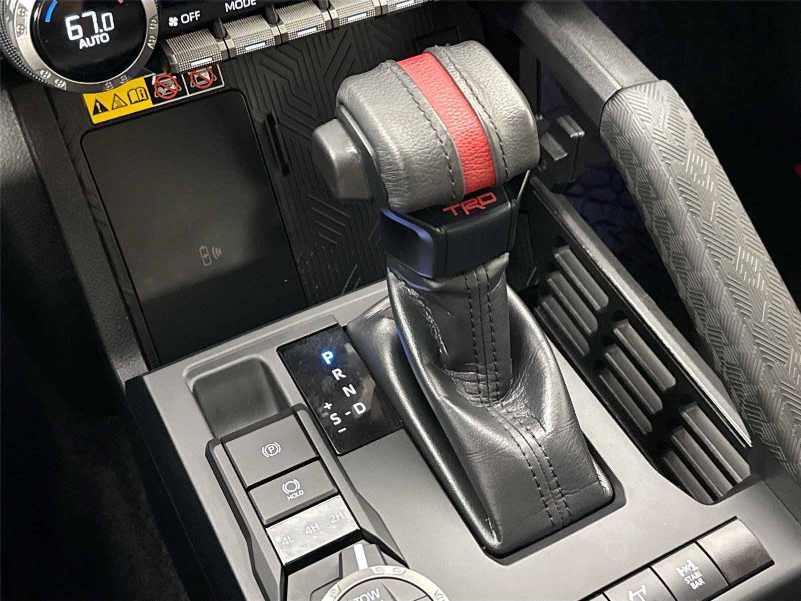 Used 2025 Toyota Tacoma TRD Pro AWD/4WD image 28