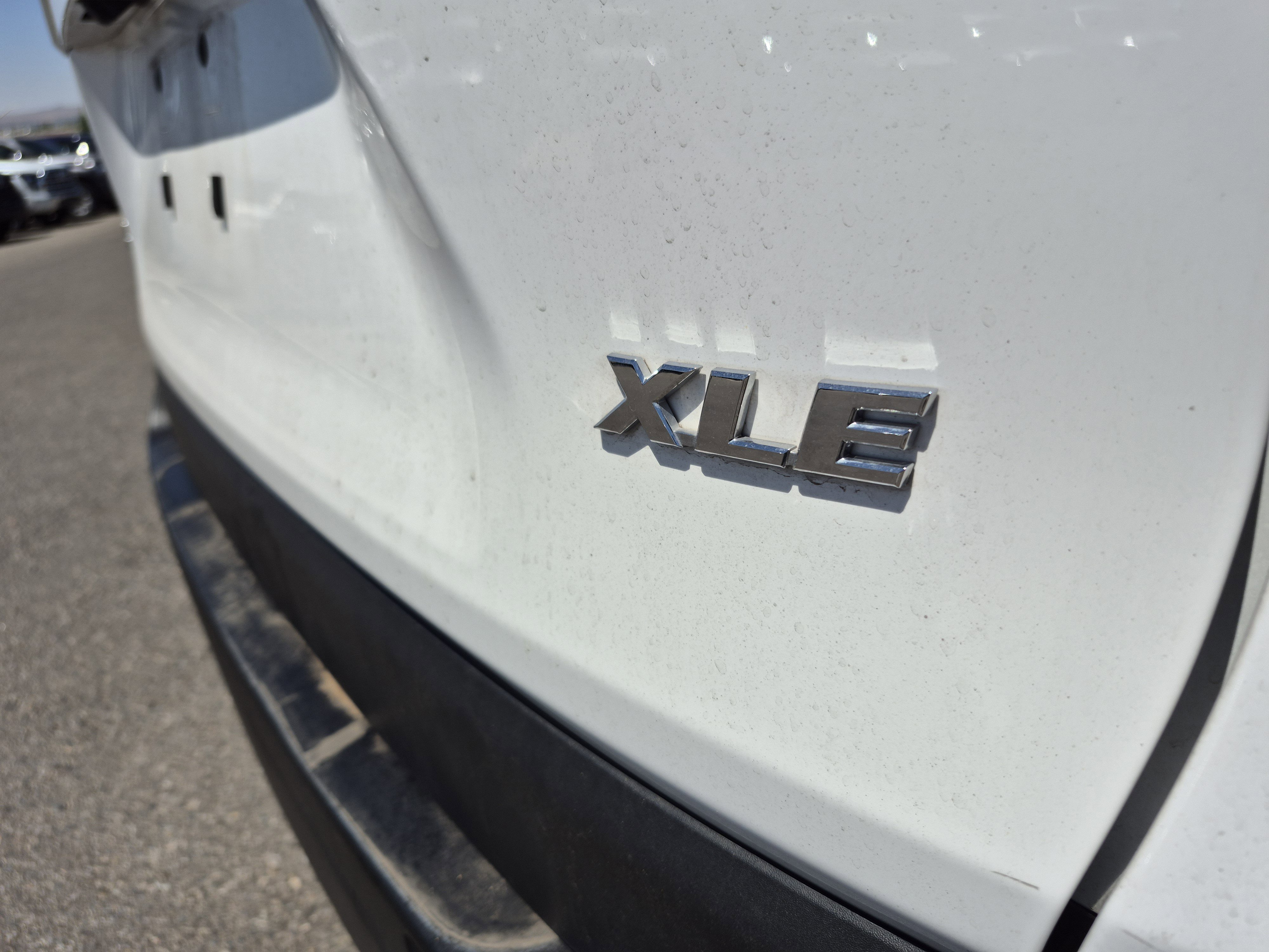 Certified 2024 Toyota RAV4 XLE FWD image 21