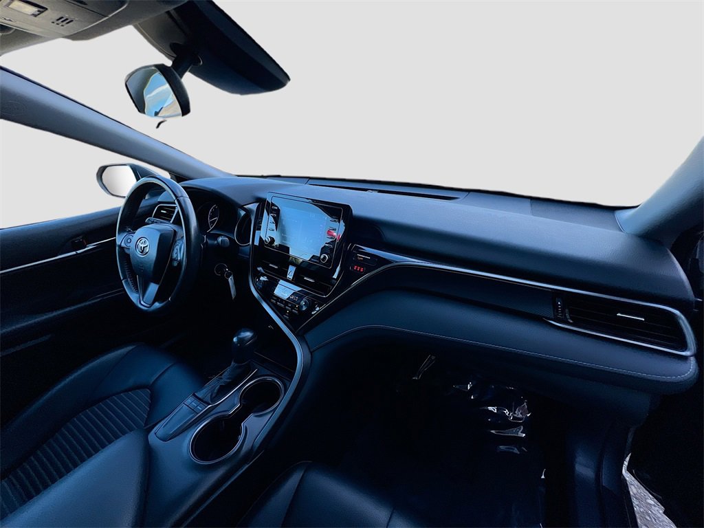 Used 2023 Toyota Camry SE image 26