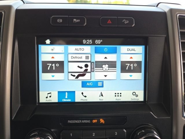 Used 2018 Ford F350 Lariat w/ Lariat Ultimate Package AWD/4WD image 20