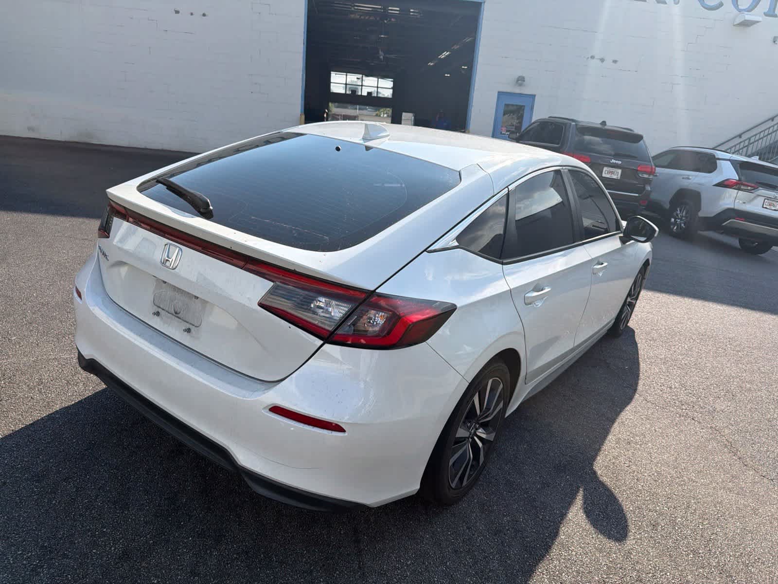 Used 2023 Honda Civic EX-L image 10