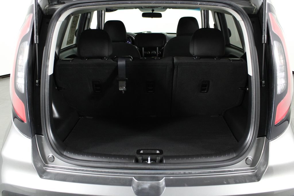 Used 2017 Kia Soul image 16