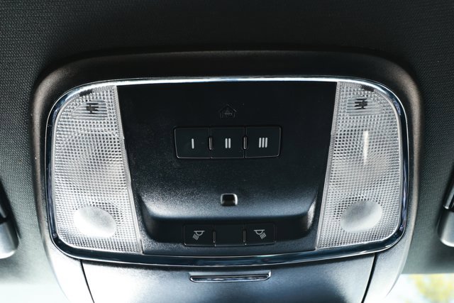 Used 2021 Chrysler 300 S RWD image 18