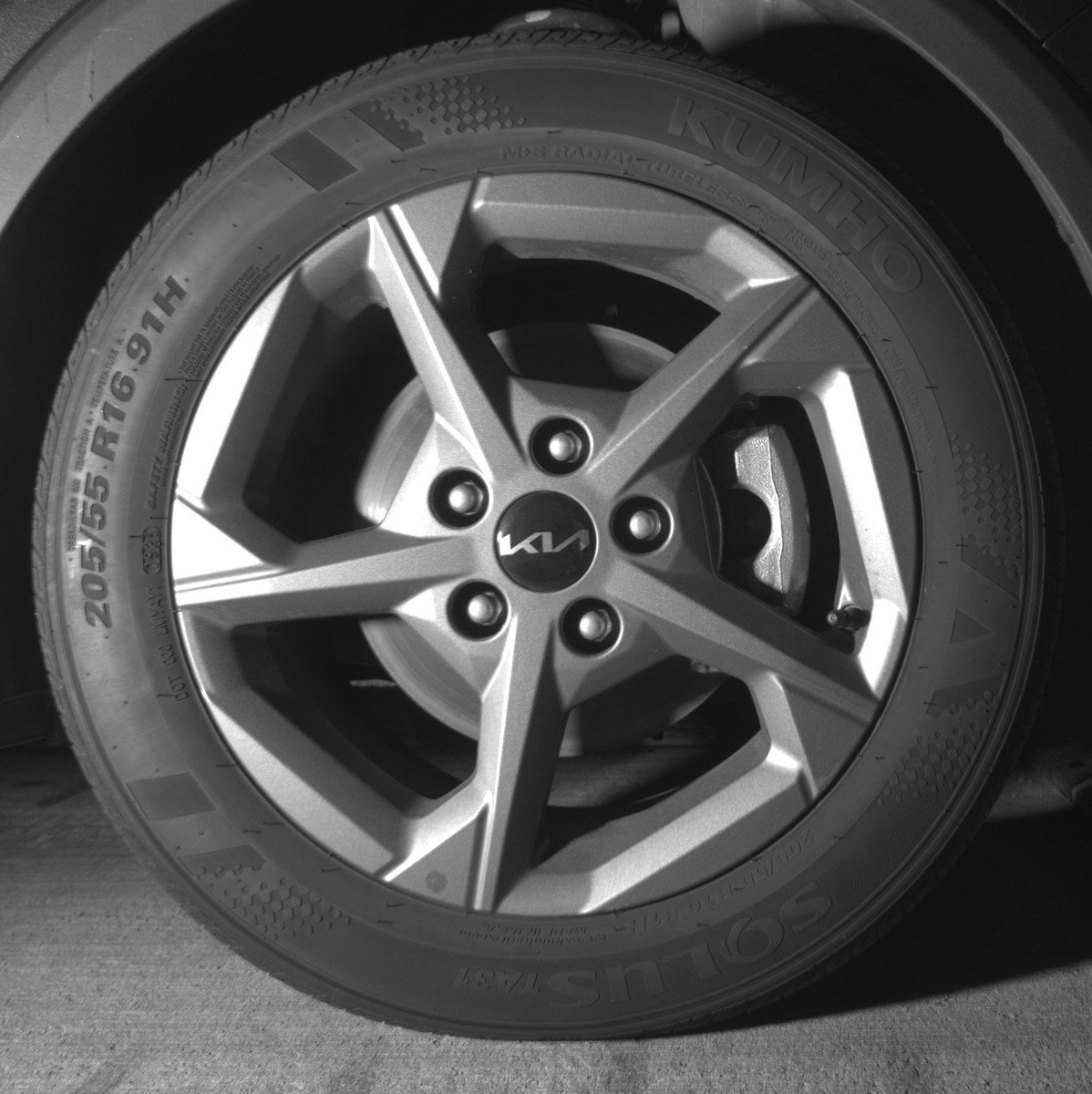 Used 2025 Kia K4 FWD image 13