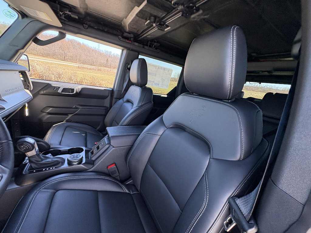 New 2026 Ford Bronco Outer Banks w/ Sasquatch Package image 31