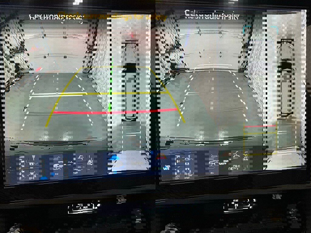 Used 2025 Toyota Sequoia Limited image 37